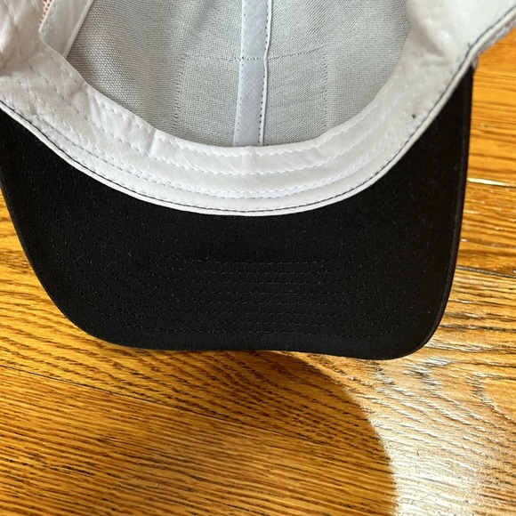 Salty Crew truckers snap back style cap. White mesh back with black front. - Picture 7 of 9